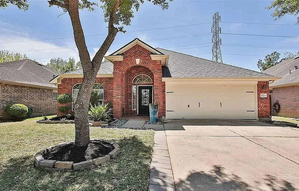 11502 Cecil Summers Way