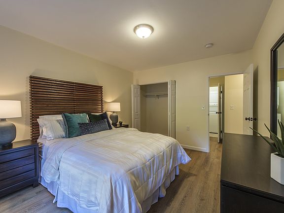 3rd image of 750 Highland Ave #1