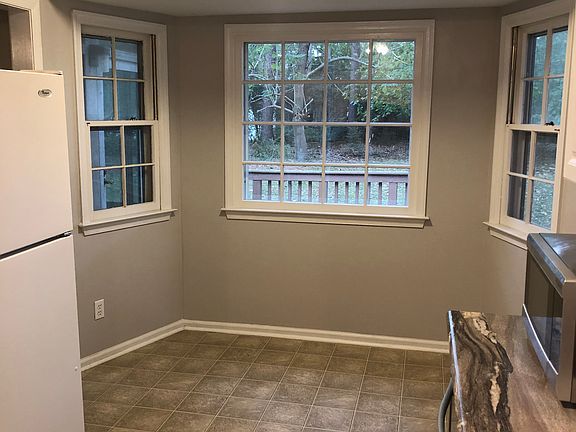 5th image of 5513 Springwood Dr