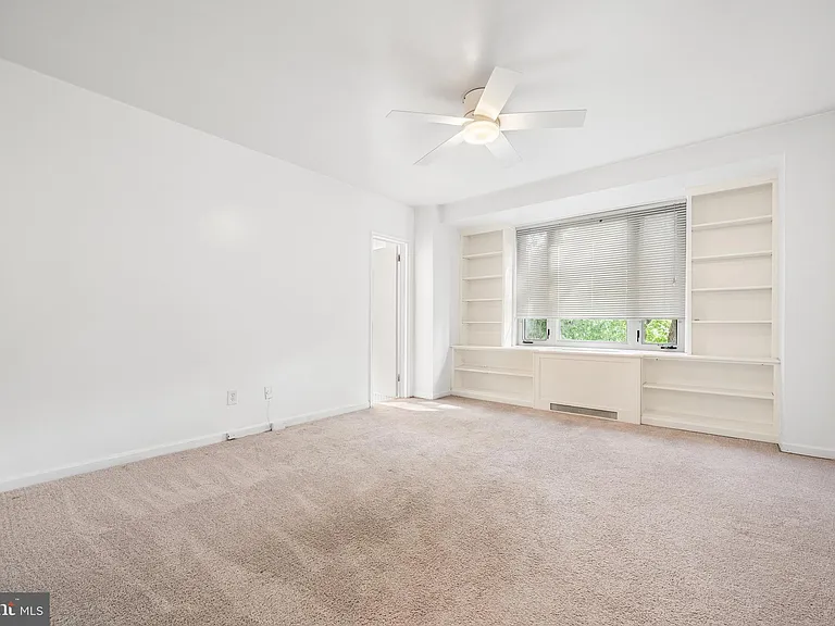 4301 Massachusetts Ave NW #4012 — Photo 14