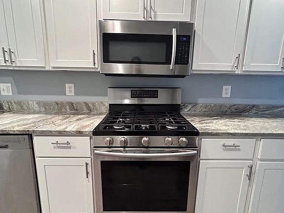 3rd image of 3541 3rd St