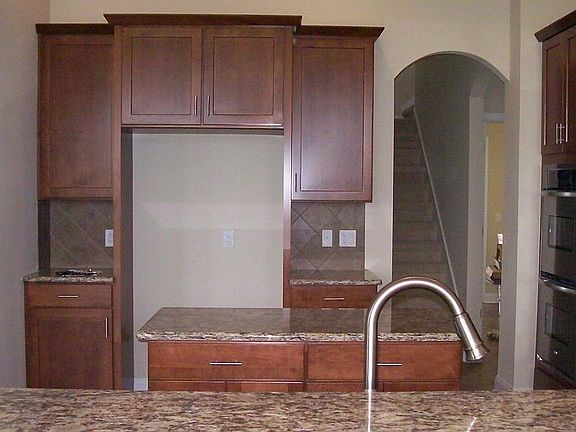 2nd image of 11704 Gillamoor Ct