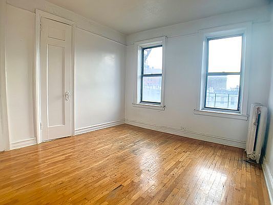 4th image of 450 W 162nd St APT 34E