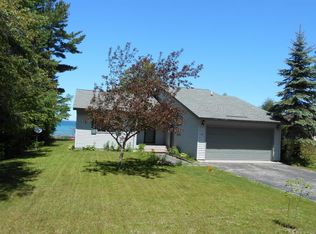 1134 Shore Dr, Cheboygan, MI 49721