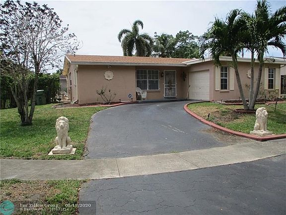 5th image of 9330 NW 10th St