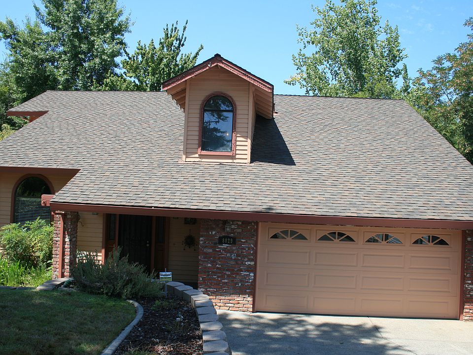 1st image of 8029 Mariposa Ave