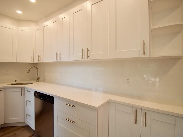 337 Clinton St #3 — Photo 13