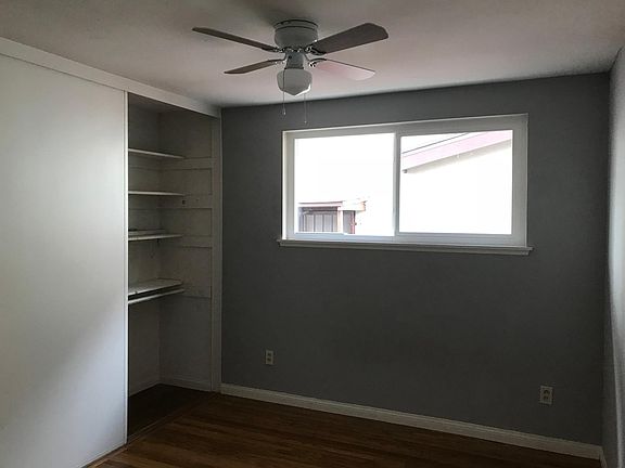 Bedroom 1 - 11 x10