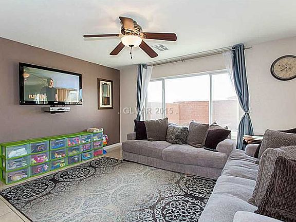 5th image of 8071 N Torremolinos Ave