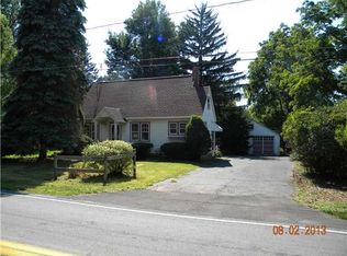 6786 Cedar St, Akron, NY 14001