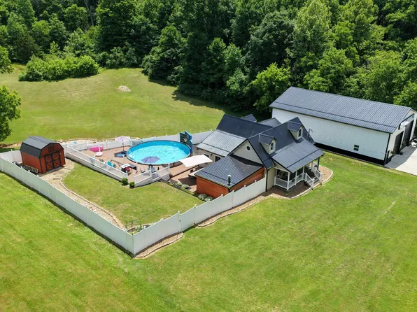 638 N Pike Rd, Springville, IN 47462