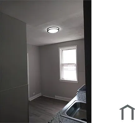 1300 Townsend St #C — Photo 5