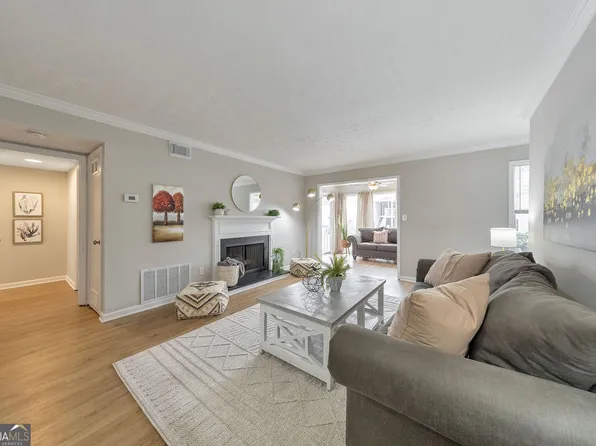 906 Augusta Dr SE #906, Marietta, GA 30067