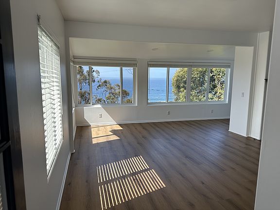 5th image of 2155 Crestview Dr