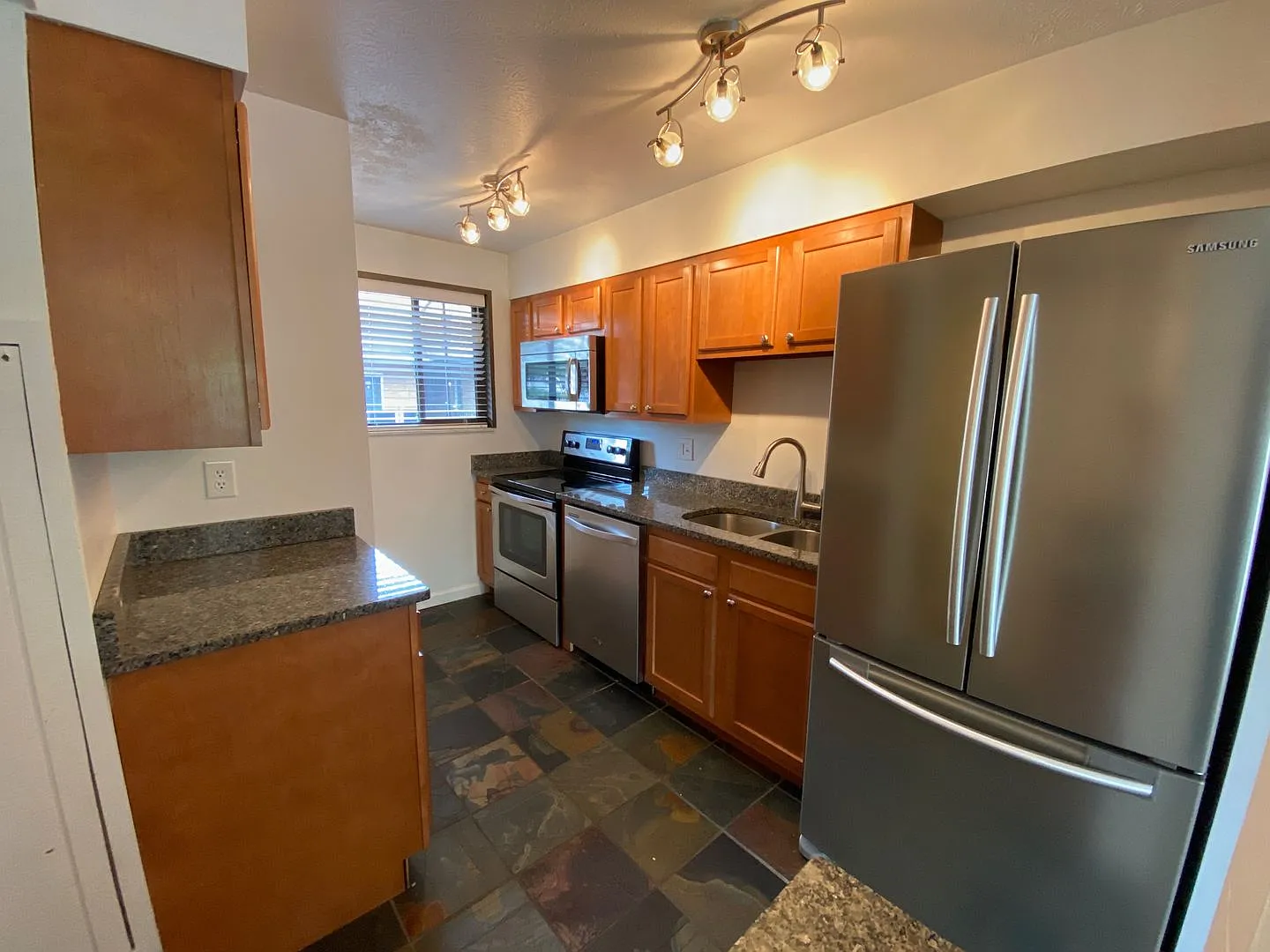 W Hudson St 111 TPP — Photo 2