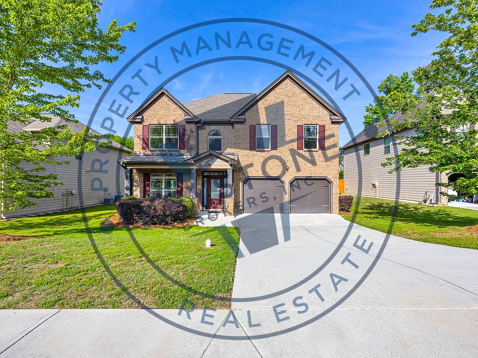 1216 Trophy Club Ave
