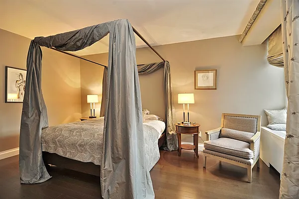 Sold by Corcoran | media 5