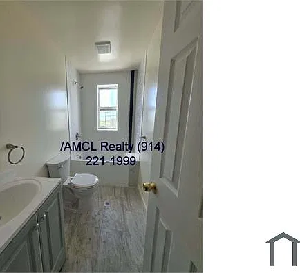 369 Warburton Ave — Photo 4