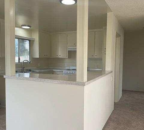 2nd image of 2615 Pasadena Ave