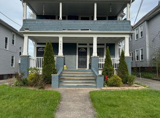 1641 Robinwood Ave, Lakewood, OH 44107