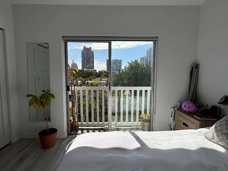 344 Meridian Ave #4B — Photo 10