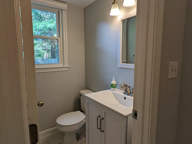 Half Bath (1st Floor)