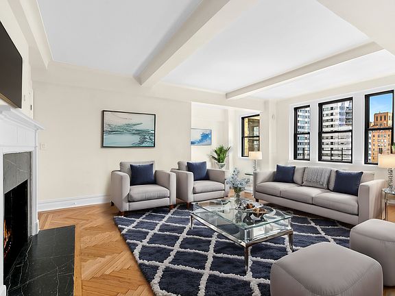 2nd image of 210 E 68th St APT 8A