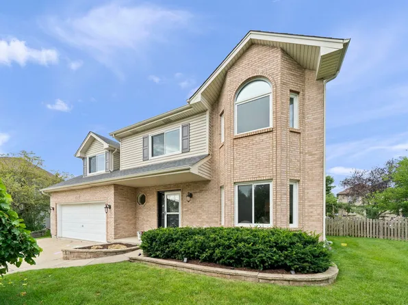 4856 Snapjack Cir, Naperville, IL 60564