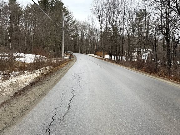 4th image of 162 Davis Rd