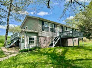 514 Freeland Crosscut Rd, Terra Alta, WV 26764