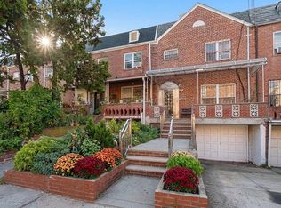 4318 57th St, Woodside, NY 11377