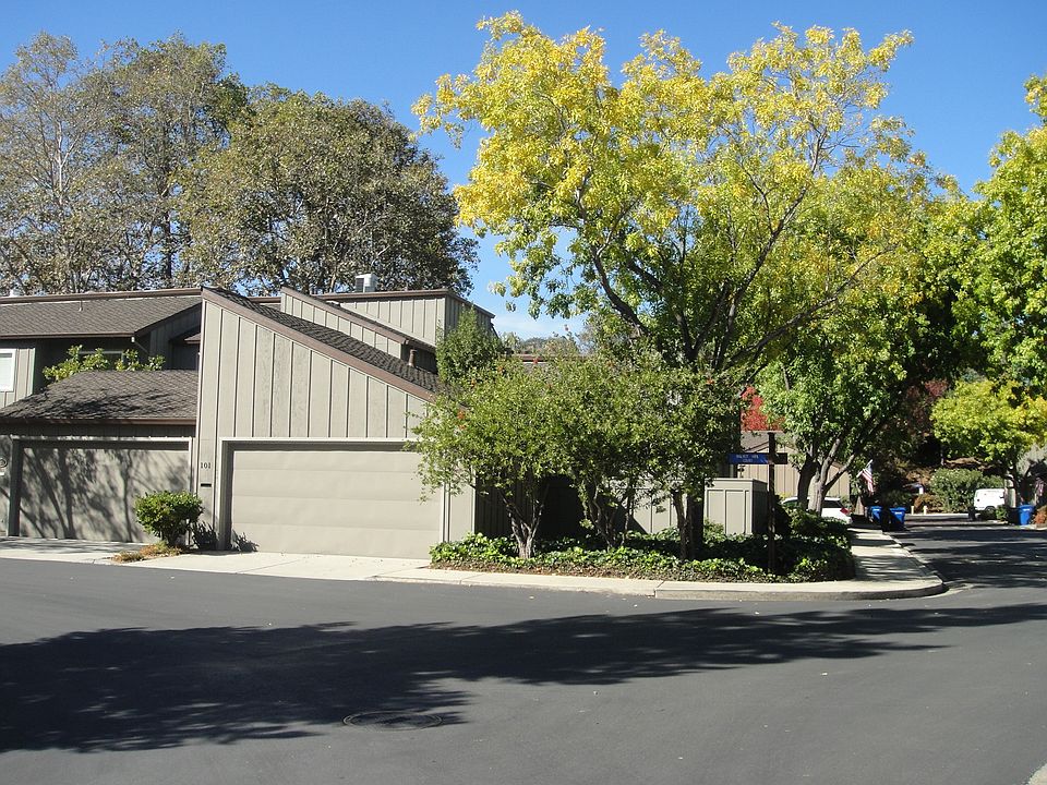 1st image of 101 Walnut Hill Ct
