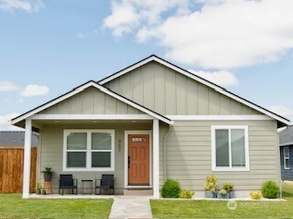 507 Powell Avenue, Winlock, WA 98596