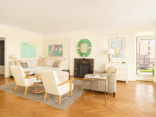 1 East 66th Street image 4 of 18