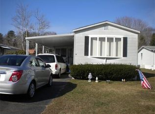 31 Hemlock Rd, Taunton, MA 02780