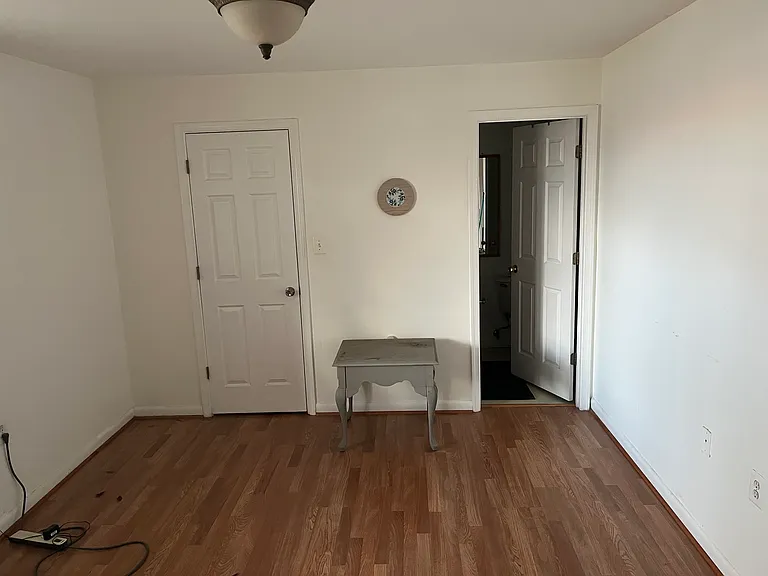 Bedroom 1 - Ensuite Full Bath