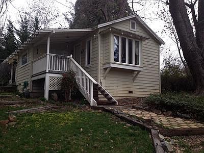 2nd image of 239 1/2 Adams St