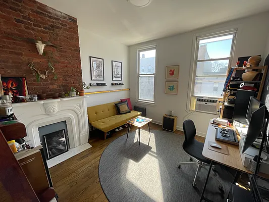 Rented by Brown Harris Stevens | media 10