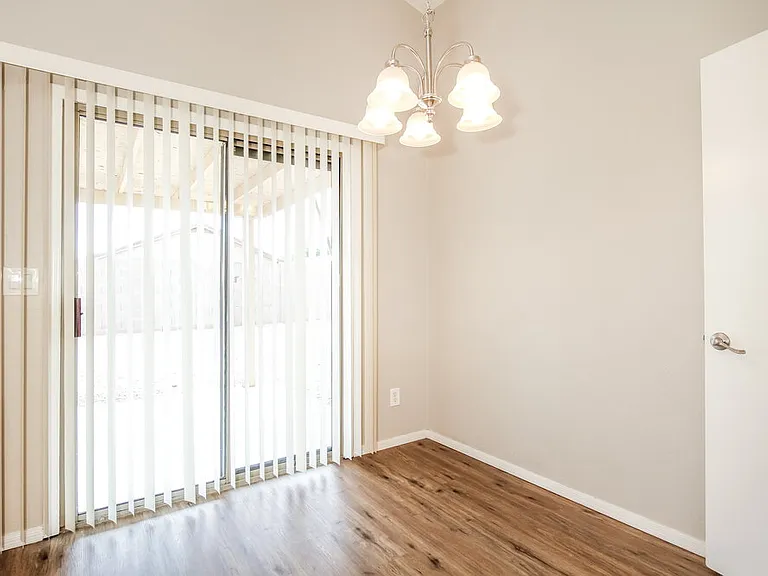 14841 W Redfield Rd — Photo 5
