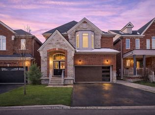 471 Ollerenshaw Point, Milton, ON