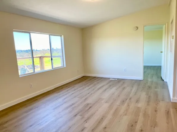 285 Benvenuto Ln, Sebastopol, CA 95472