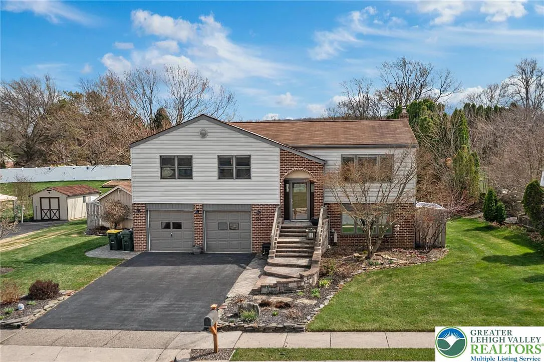 536 Celia Ave photo 1