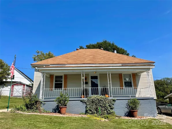 48 3rd St, Cramerton, NC 28032