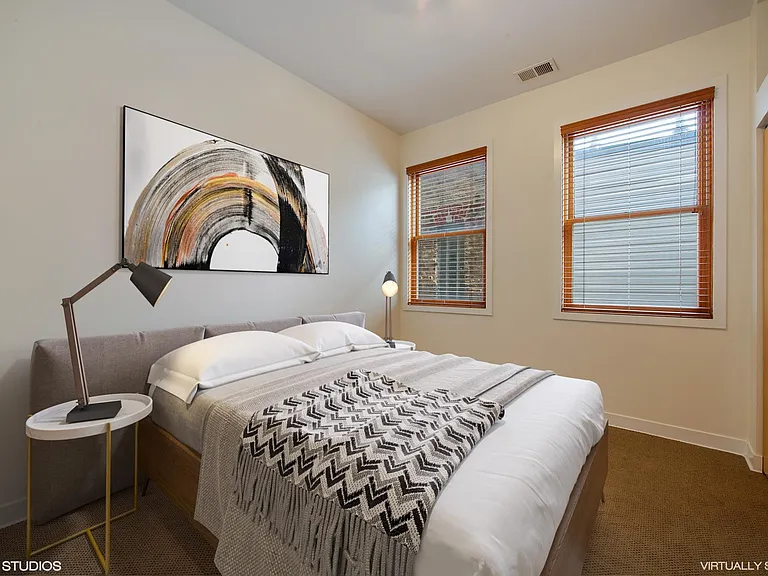 1036 N Wolcott Ave #2 — Photo 5