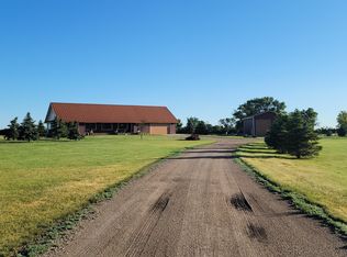 510 130th St NW, Aberdeen, SD 57401