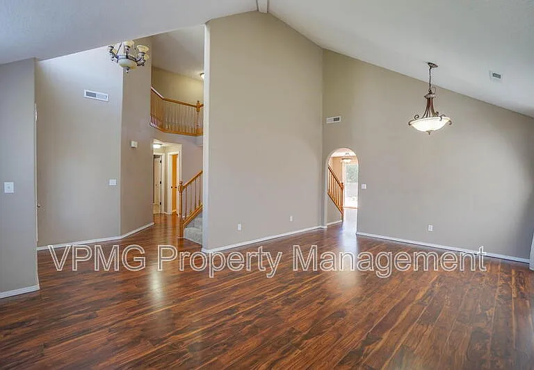 7205 NE 159th Ave — Photo 6