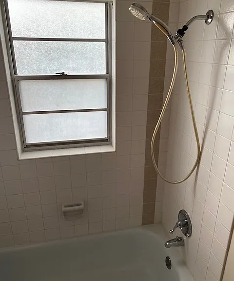 6965 Avenue Des Palais — Photo 11