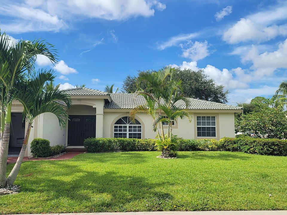 100 Cocoplum Circle, Royal Palm Beach, FL 33411 | Zillow