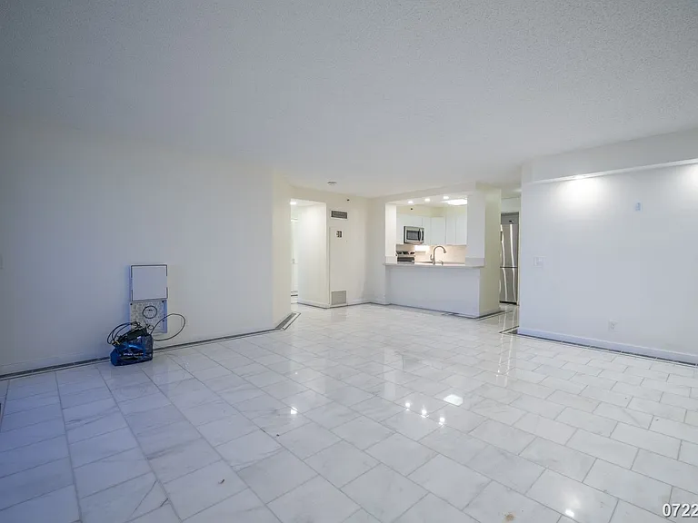 415 South St #1402 — Photo 7
