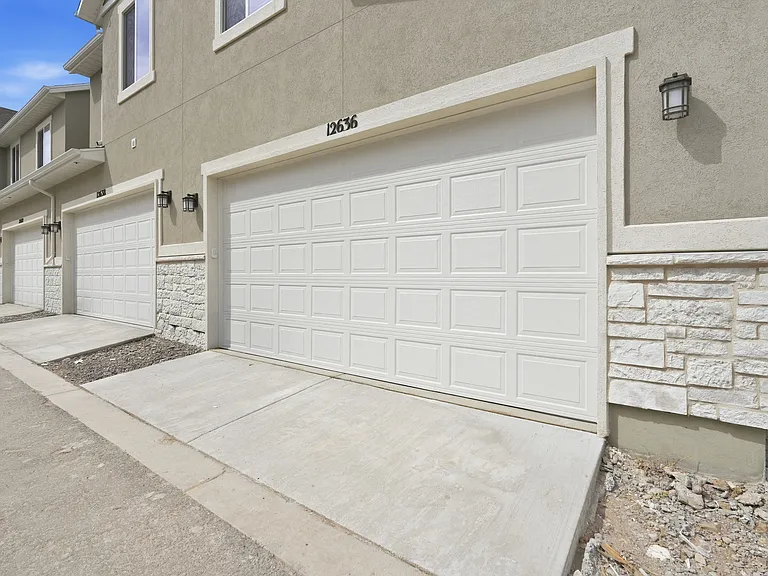 12636 S Mine Loop Ln — Photo 19